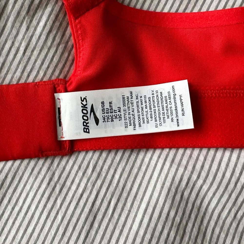 Brooks Convertible Sports Bra - Picture 6 of 9